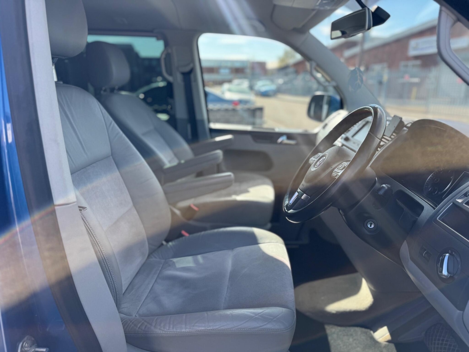 Used Volkswagen Caravelle 2014 for sale - 78205296: Photo 15