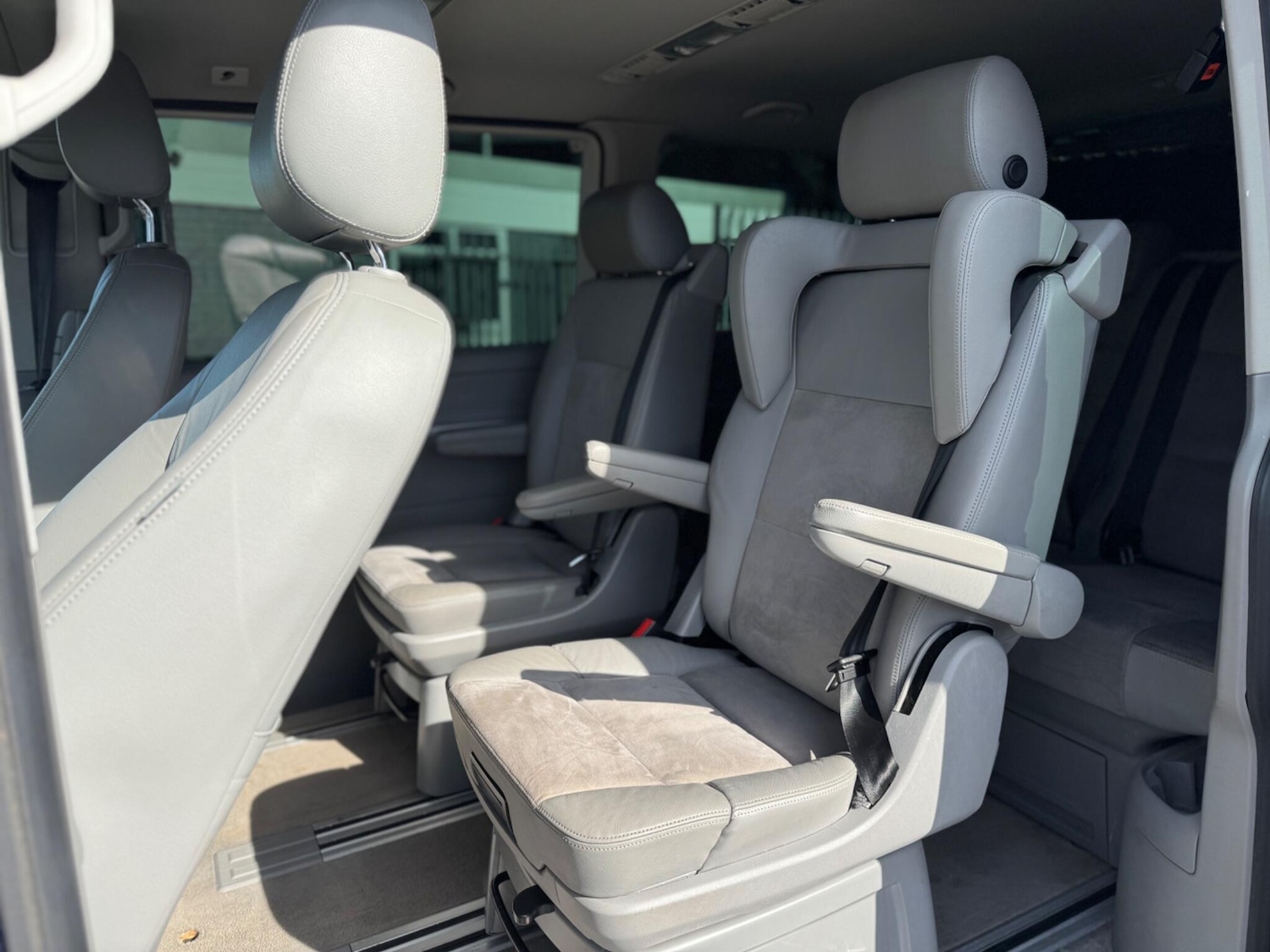 Used Volkswagen Caravelle 2014 for sale - 78205296: Photo 16