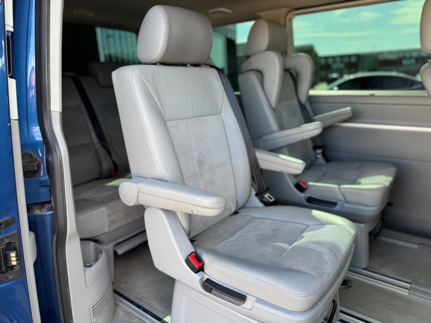 Used Volkswagen Caravelle 2014 for sale - 78205296: Photo 18