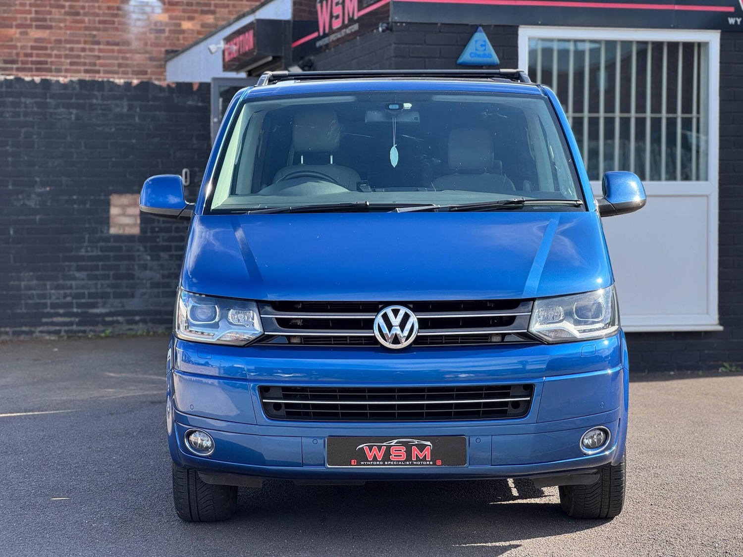 Used Volkswagen Caravelle 2014 for sale - 78205296: Photo 2
