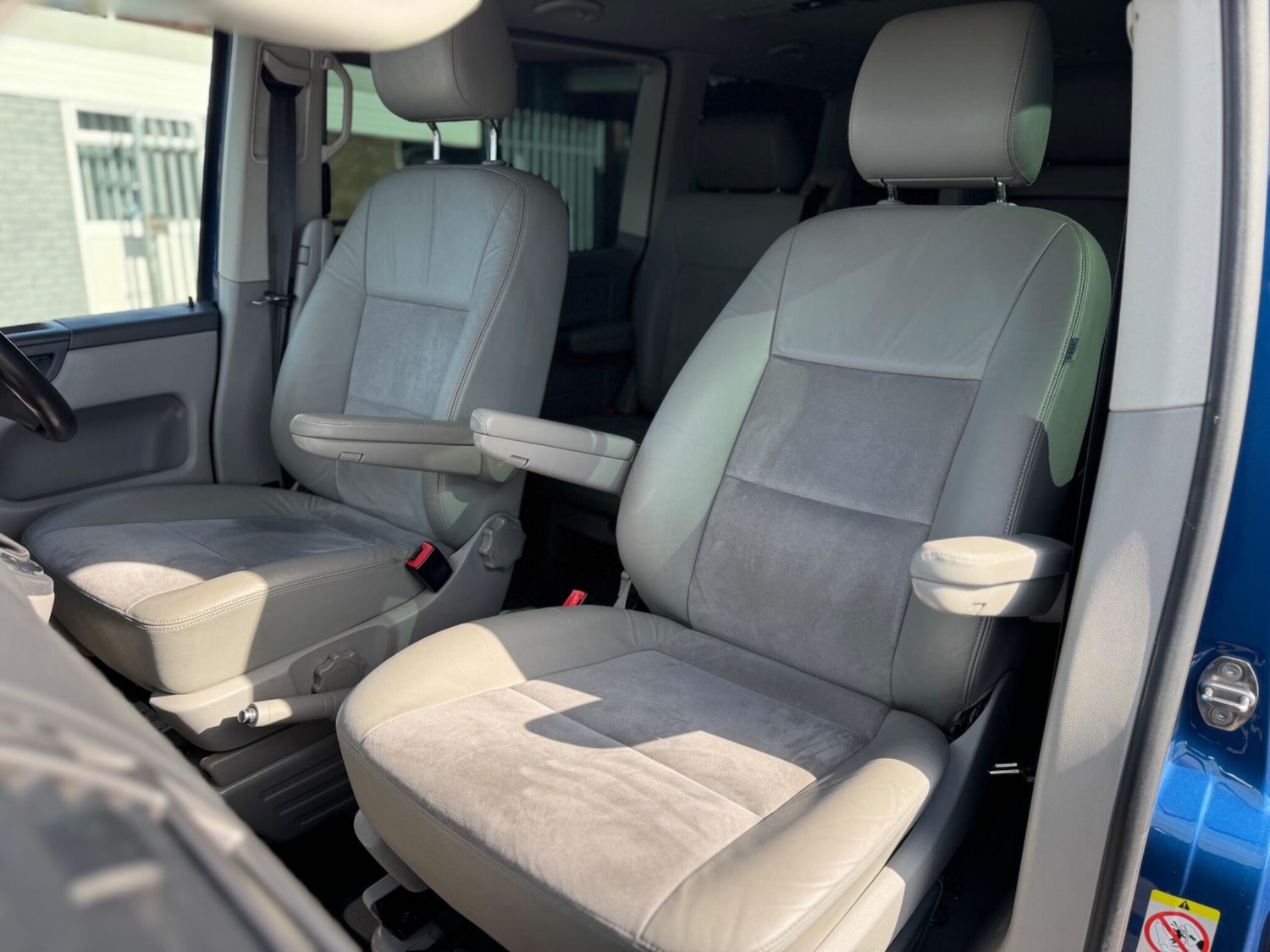 Used Volkswagen Caravelle 2014 for sale - 78205296: Photo 22
