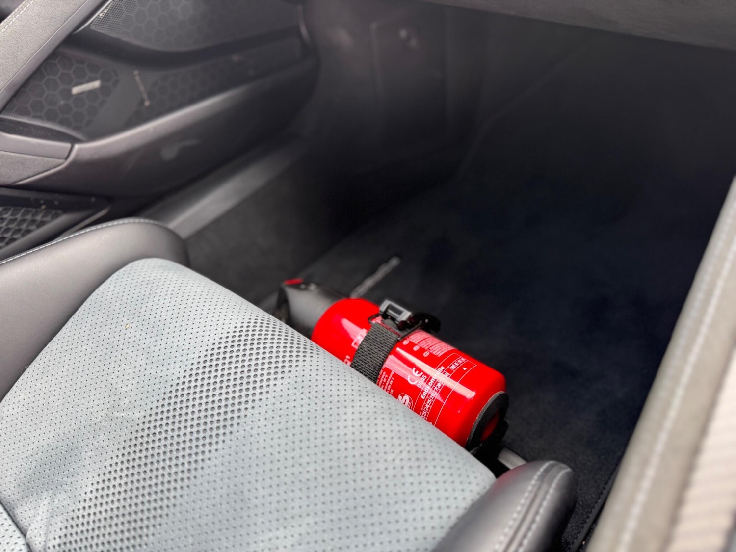 Used Porsche Cayman 2022 for sale - 76742290: Photo 47