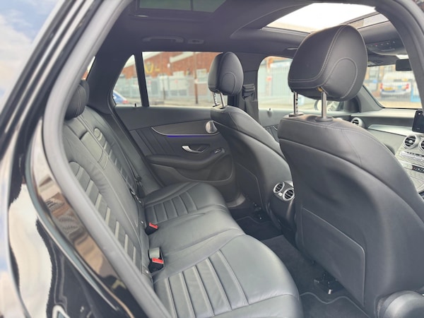 Used Mercedes-Benz GLC 2020 for sale - 76283934: Photo 25