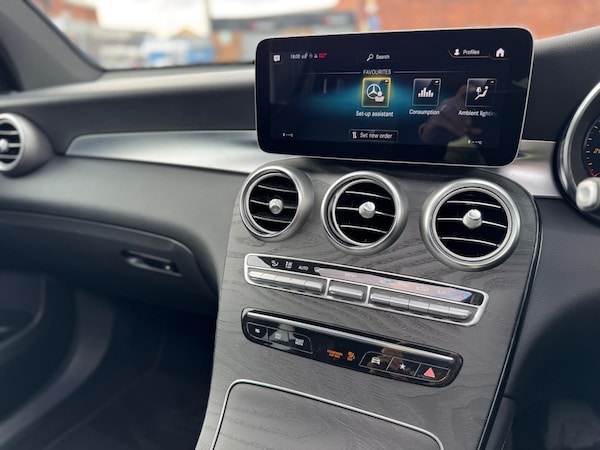 Used Mercedes-Benz GLC 2020 for sale - 76283934: Photo 31