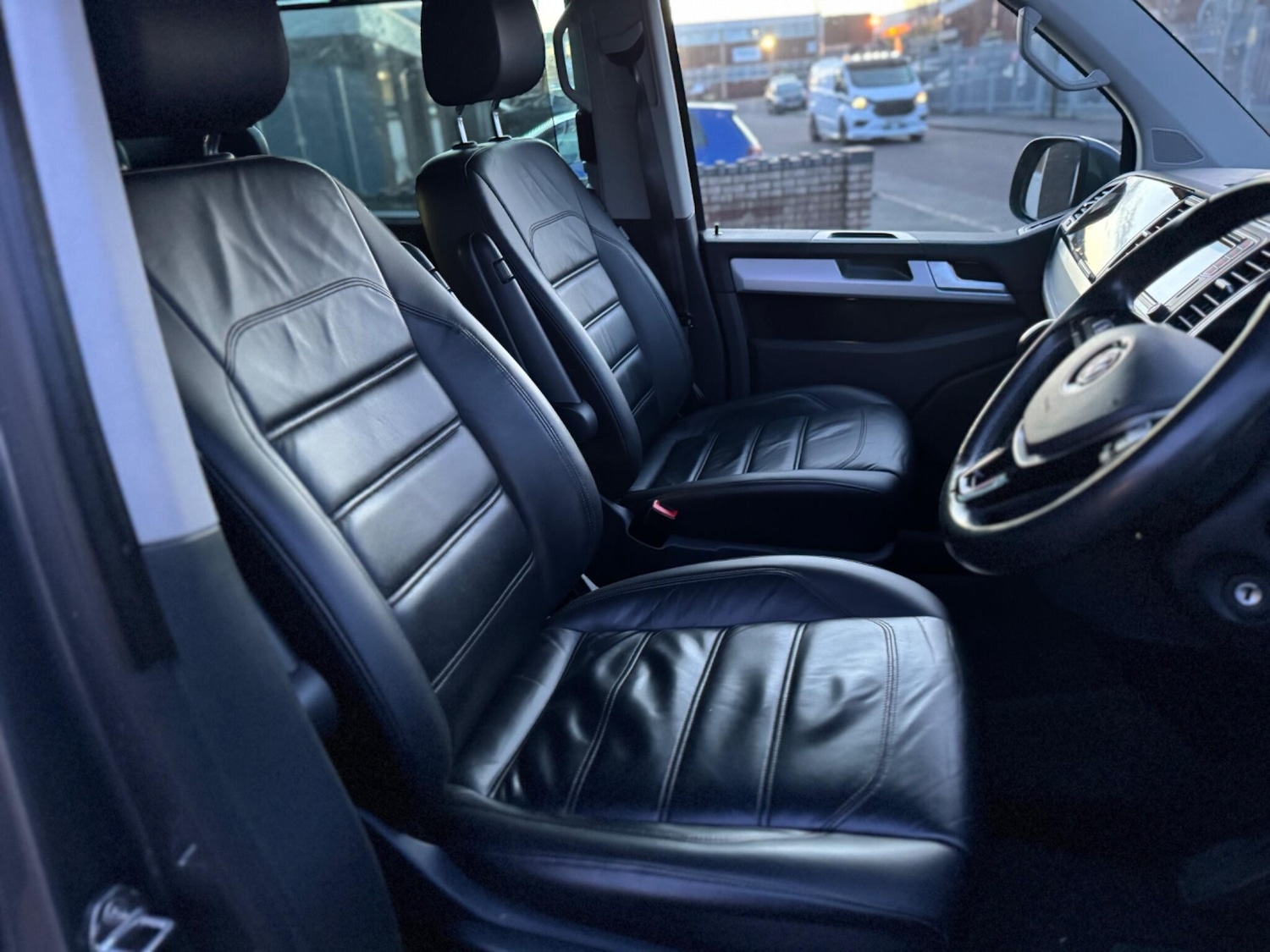 Used Volkswagen Caravelle 2016 for sale - 77439840: Photo 33