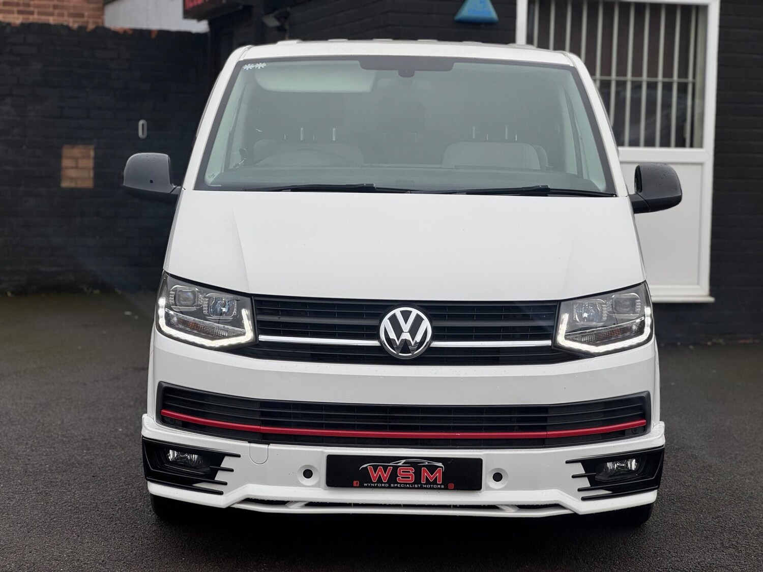 Used Volkswagen Transporter 2017 for sale - 77695574: Photo 3