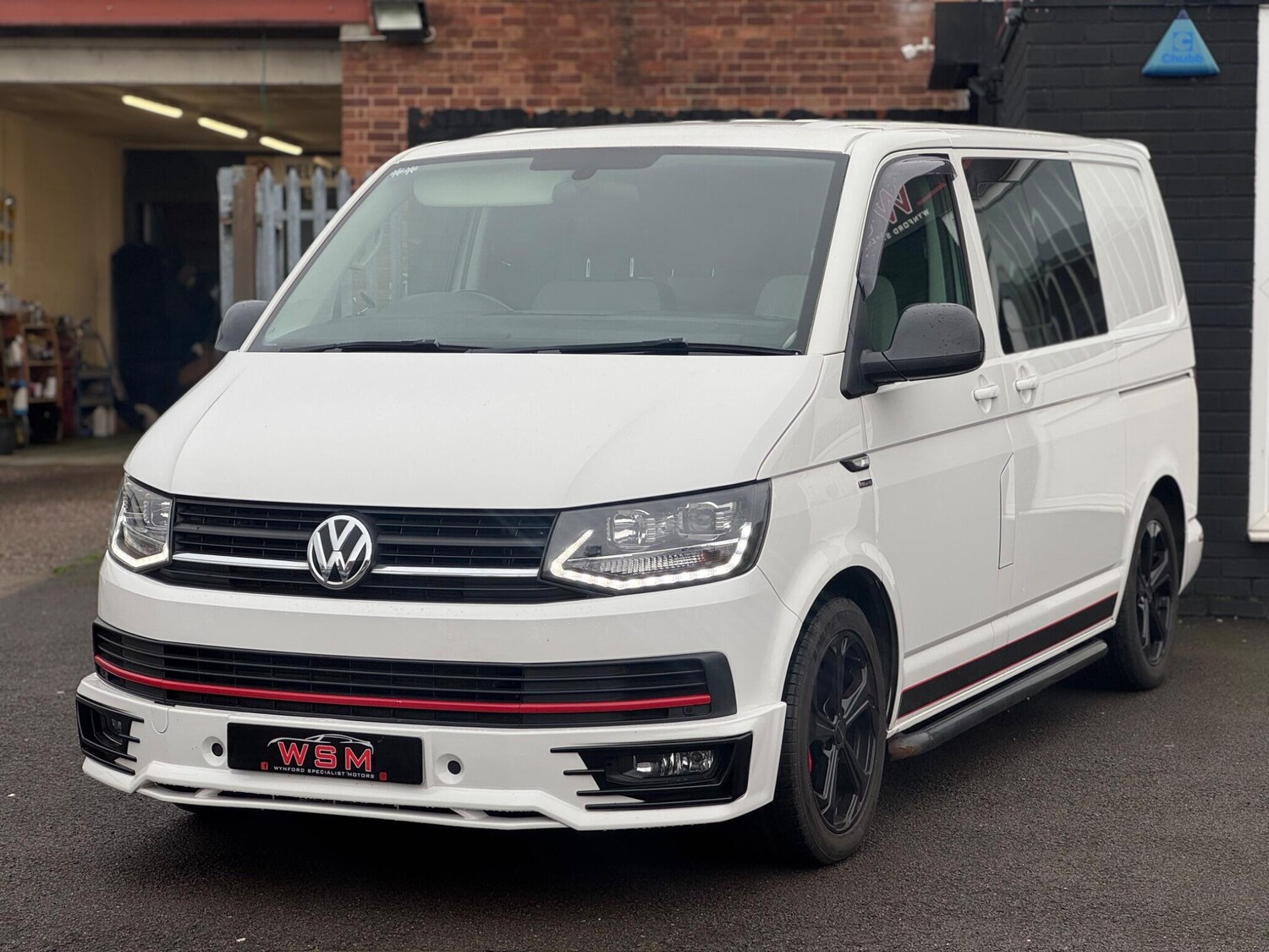 Used Volkswagen Transporter 2017 for sale - 77695574: Photo 4