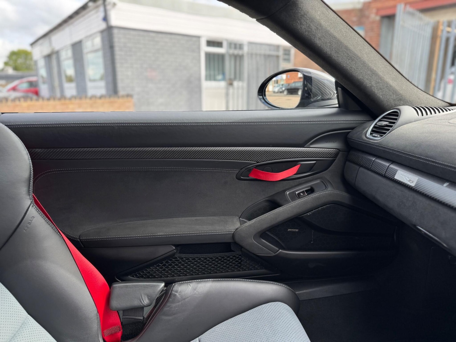 Used Porsche 718 Cayman 2022 for sale - 76433050: Photo 49