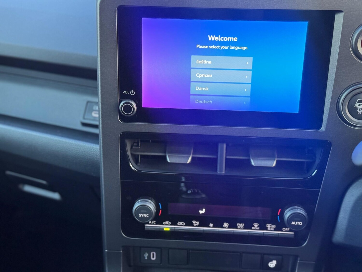 Used Toyota Yaris for sale - 77637725: Photo 31