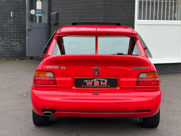 Used Ford Escort 1996 for sale - 76327088: Photo 45