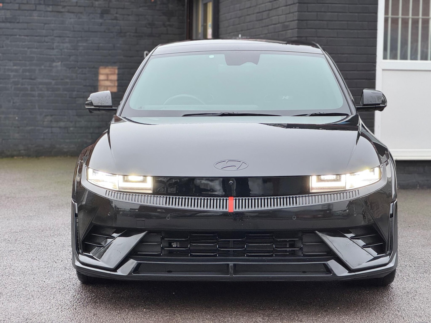 Used Hyundai IONIQ 5 2024 for sale - 77633218: Photo 2