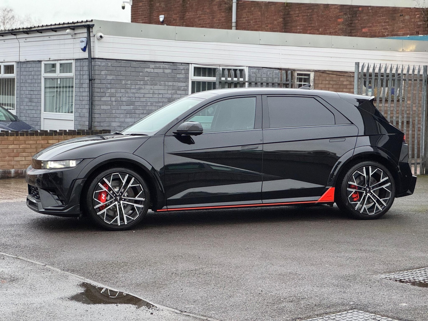 Used Hyundai IONIQ 5 2024 for sale - 77633218: Photo 8