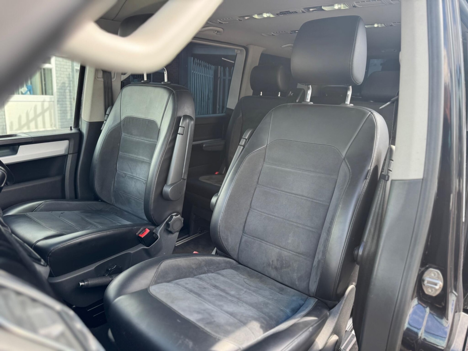 Used Volkswagen Caravelle 2017 for sale - 75707475: Photo 17