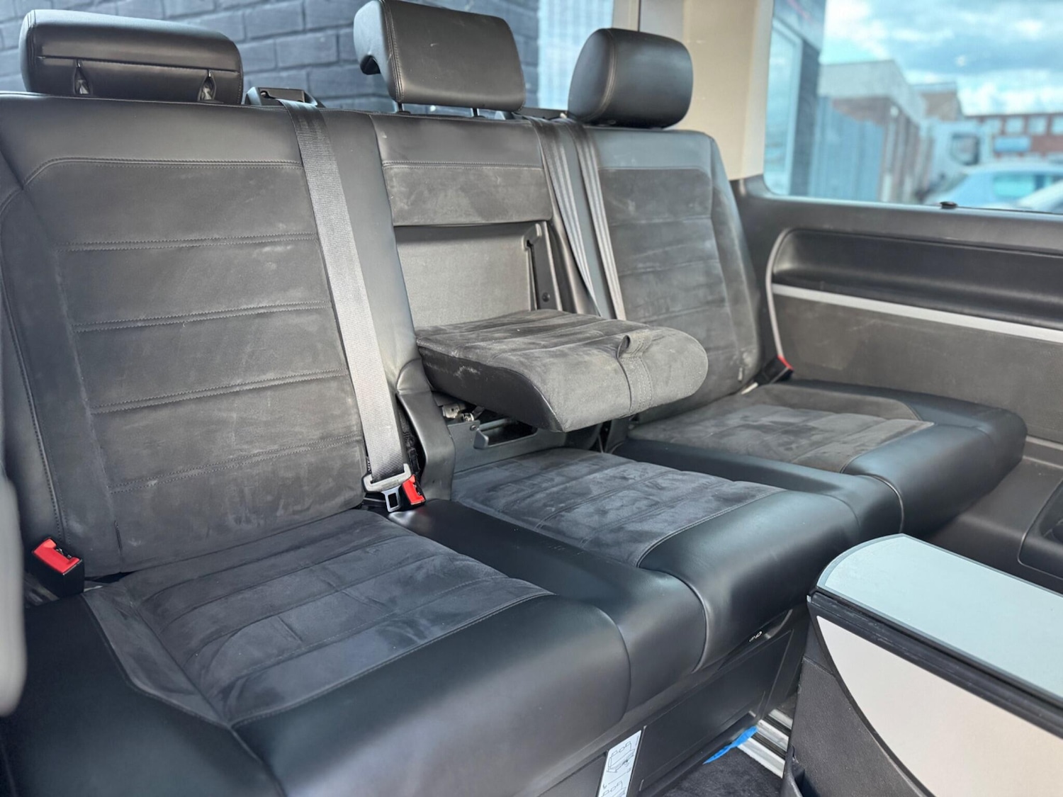 Used Volkswagen Caravelle 2017 for sale - 75707475: Photo 29