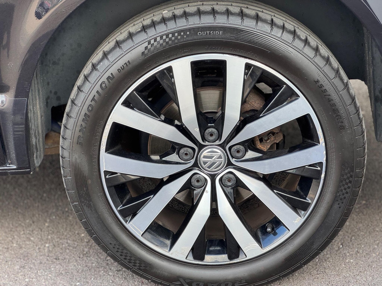 Used Volkswagen Caravelle 2017 for sale - 75707475: Photo 9