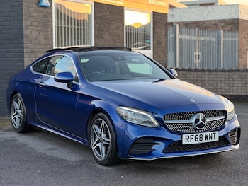 Used Mercedes-Benz C Class 2019 for sale - 77939779: Photo