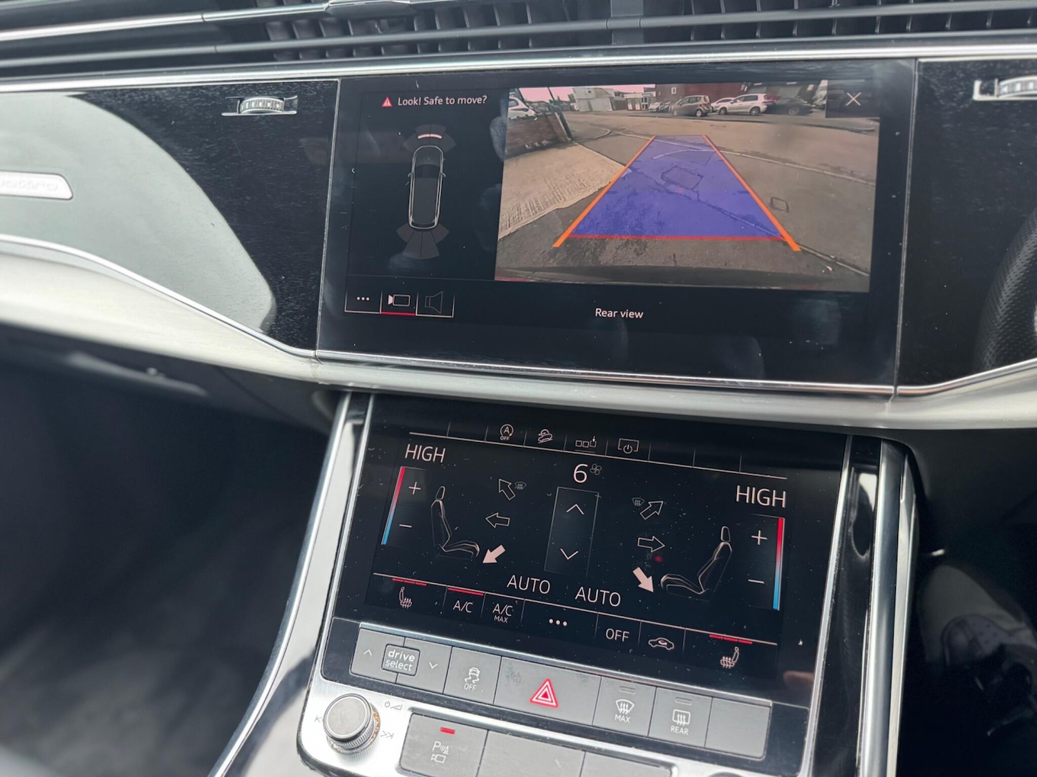 Used Audi Q7 2020 for sale - 77314644: Photo 44