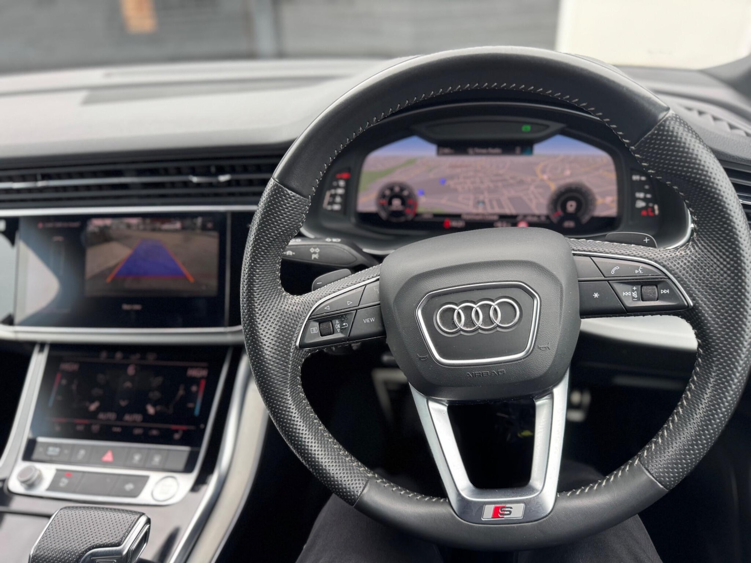 Used Audi Q7 2020 for sale - 77314644: Photo 46