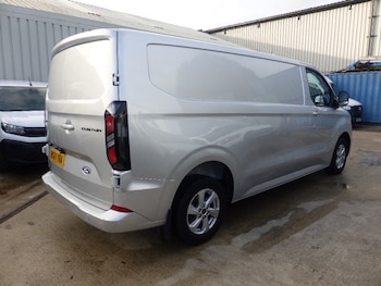 Used Ford Transit Custom 2024 for sale - 77003718: Photo