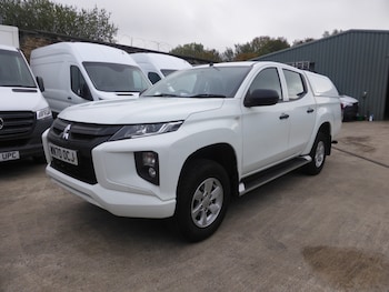 Mitsubishi - L200