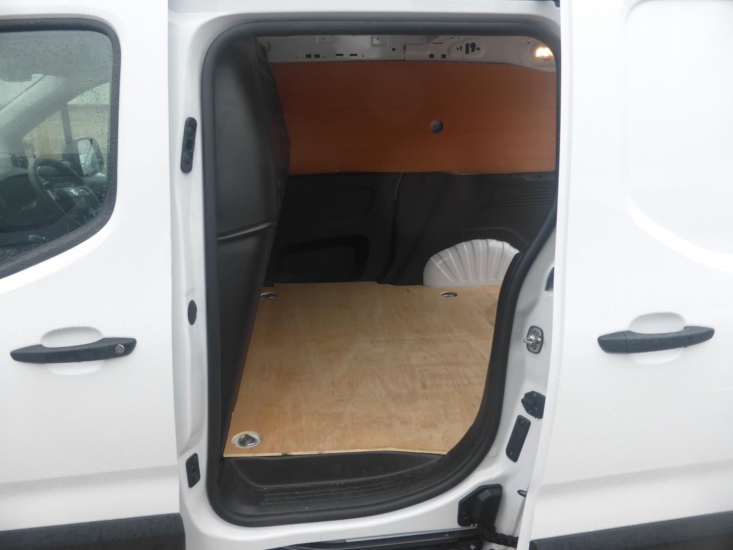 Used Vauxhall Combo 2024 for sale - 76449393: Photo 7