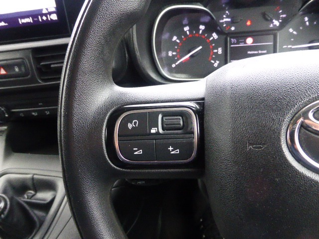 Used Toyota ProAce 2022 for sale - 77543858: Photo 22