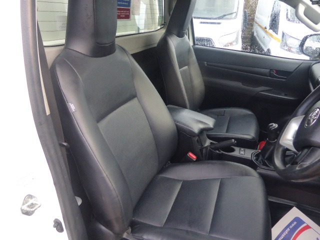Used Toyota Hilux 2020 for sale - 76831238: Photo 18