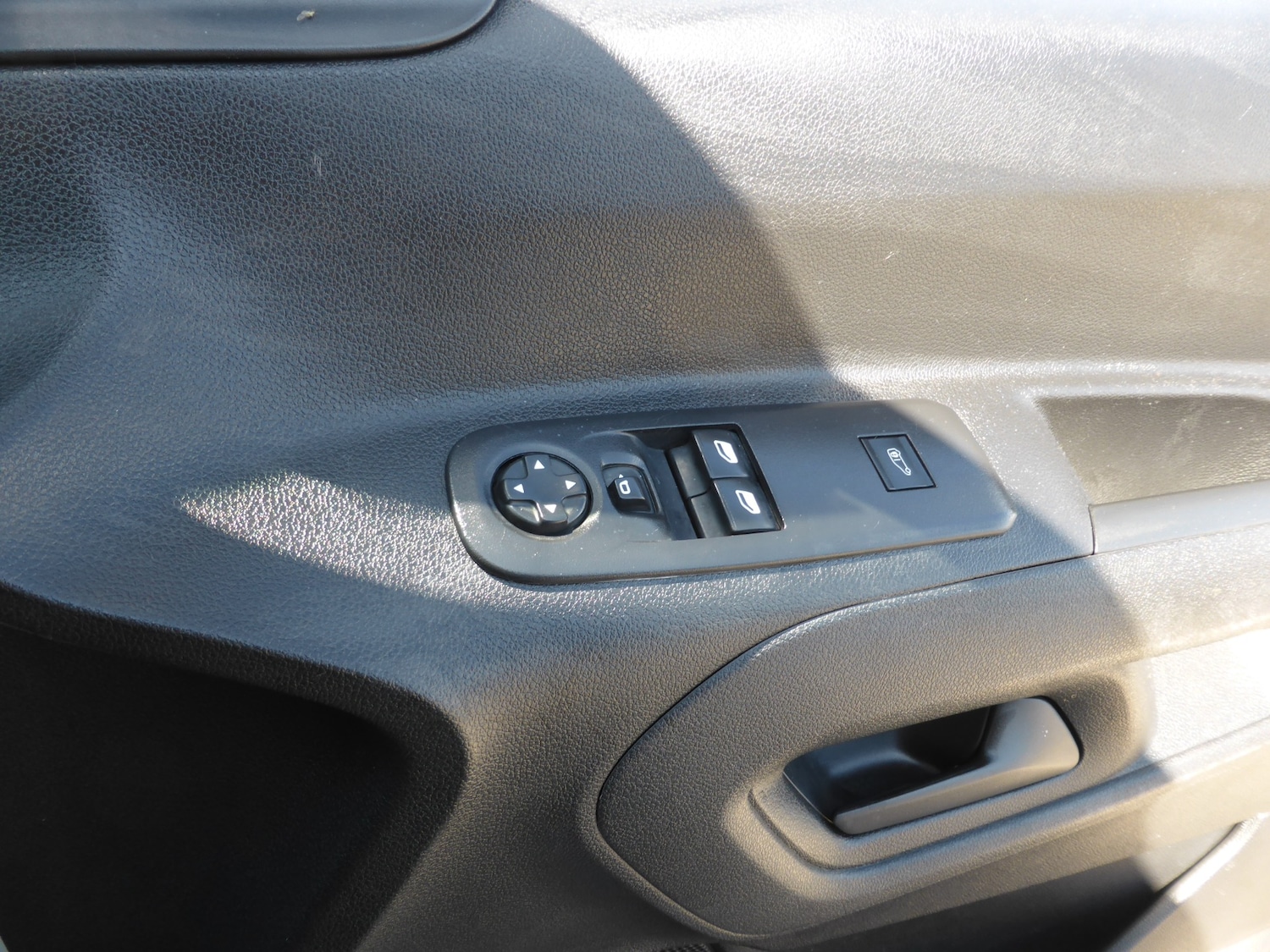 Used Vauxhall Combo 2019 for sale - 74605138: Photo 23