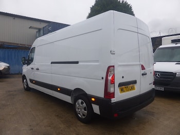 Used Renault Master 2024 for sale - 77000901: Photo