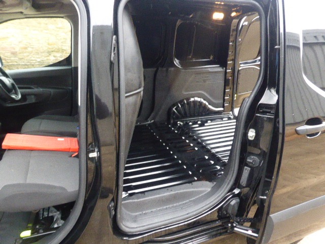 Used Citroen Berlingo 2023 for sale - 77298705: Photo 8