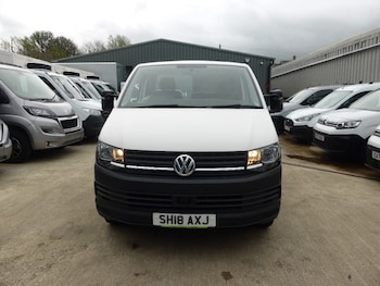 Used Volkswagen Transporter 2018 for sale - 78286378: Photo