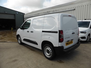 Used Citroen Berlingo 2024 for sale - 75178831: Photo