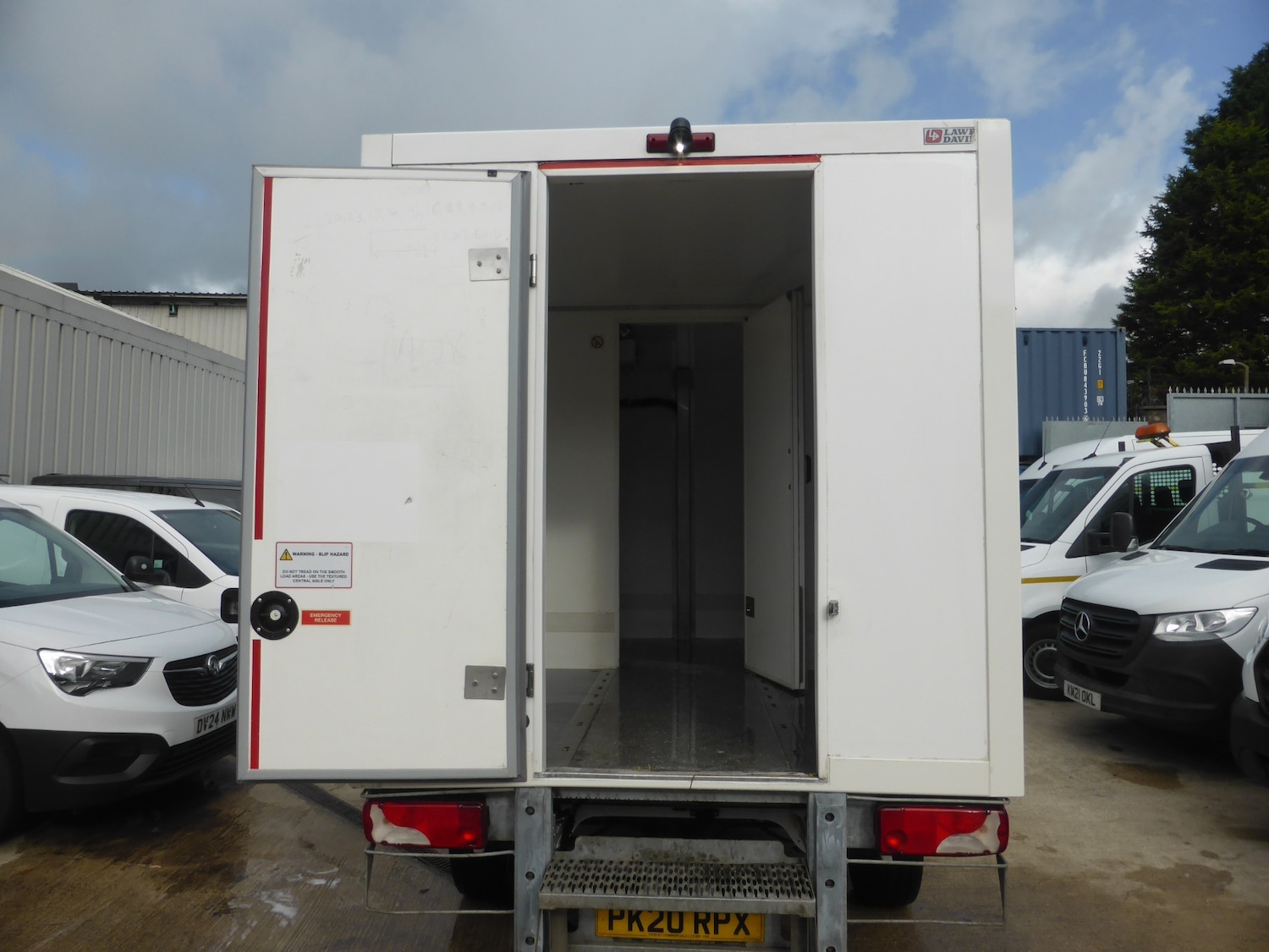 Used Mercedes-Benz Sprinter 2020 for sale - 75920433: Photo 9