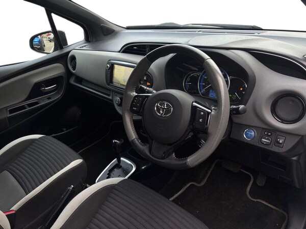 Used Toyota Yaris 2016 for sale - 76221744: Photo 10