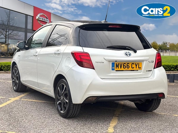 Used Toyota Yaris 2016 for sale - 76221744: Photo 5