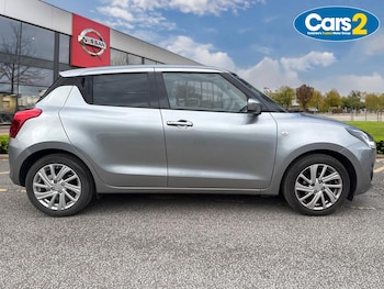Used Suzuki Swift 2023 for sale - 78670456: Photo