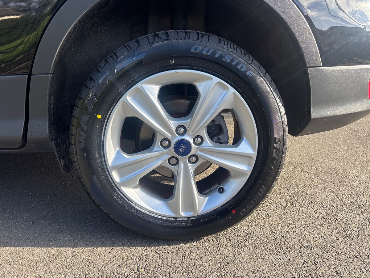 Used Ford Kuga 2016 for sale - 76379529: Photo 9