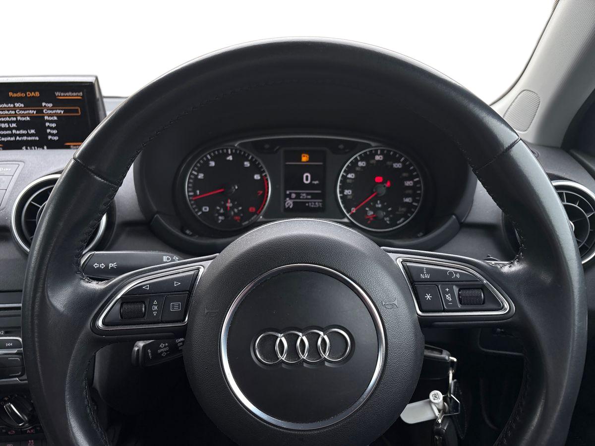 Used Audi A1 2015 for sale - 78150175: Photo 13