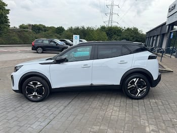 Used Peugeot 2008 2023 for sale - 79545212: Photo