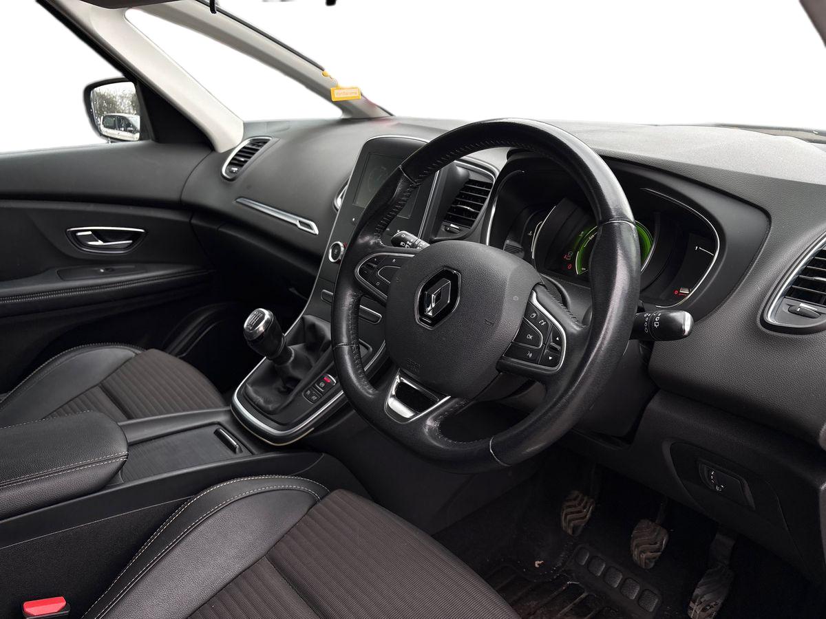 Used Renault Scenic 2017 for sale - 77698231: Photo 10