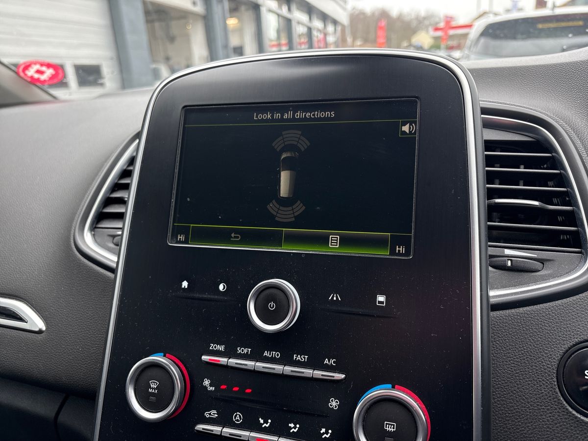 Used Renault Scenic 2017 for sale - 77698231: Photo 19