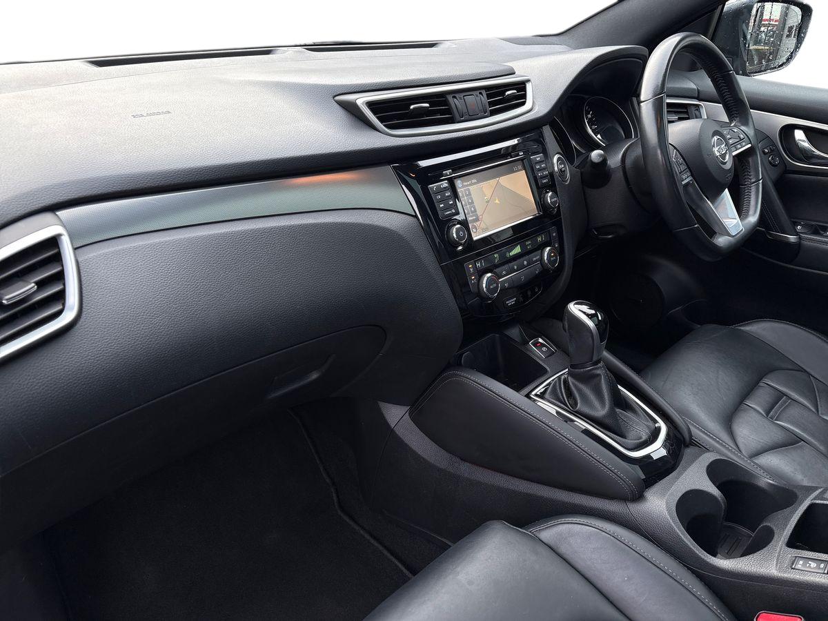 Used Nissan Qashqai 2017 for sale - 77145867: Photo 15