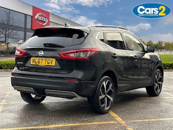 Used Nissan Qashqai 2017 for sale - 77145867: Photo