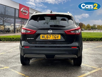 Used Nissan Qashqai 2017 for sale - 77145867: Photo