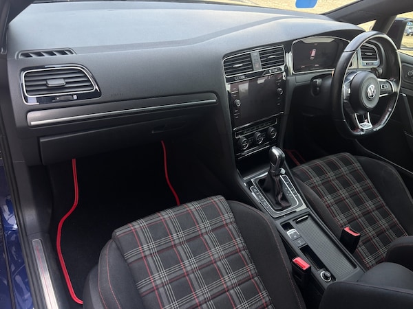 Used Volkswagen Golf 2019 for sale - 76234007: Photo 13