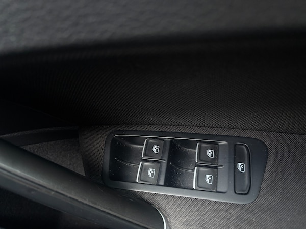 Used Volkswagen Golf 2019 for sale - 76234007: Photo 25