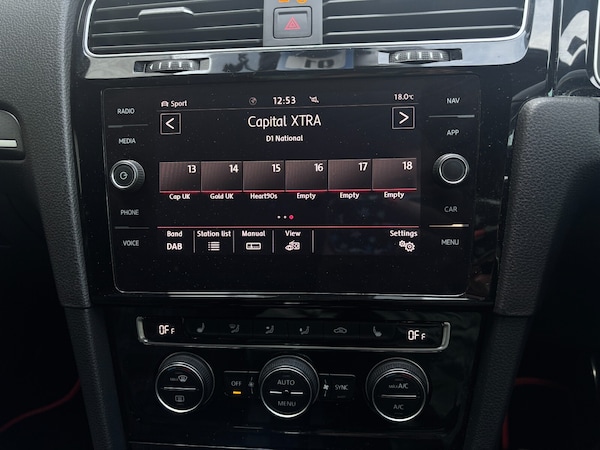 Used Volkswagen Golf 2019 for sale - 76234007: Photo 27