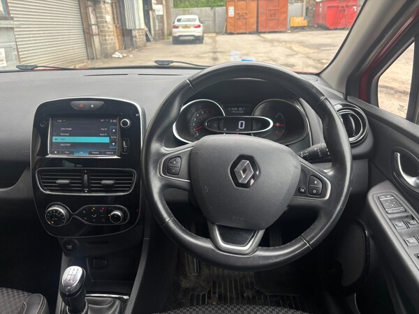 Used Renault Clio 2018 for sale - 75396258: Photo 17