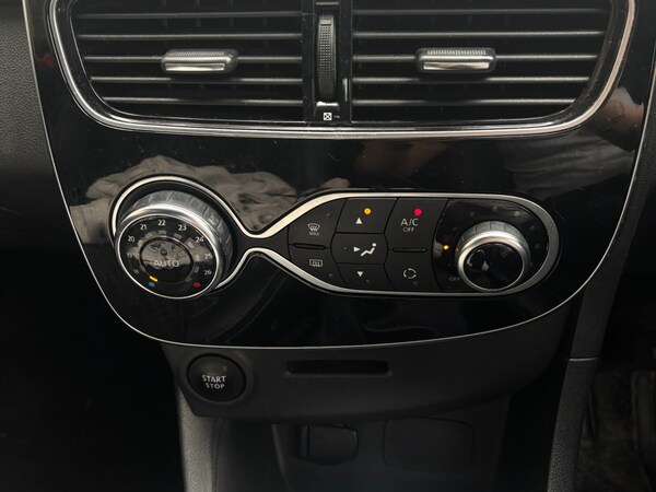 Used Renault Clio 2018 for sale - 75396258: Photo 27