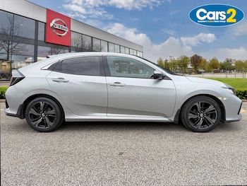 Used Honda Civic 2017 for sale - 79502267: Photo